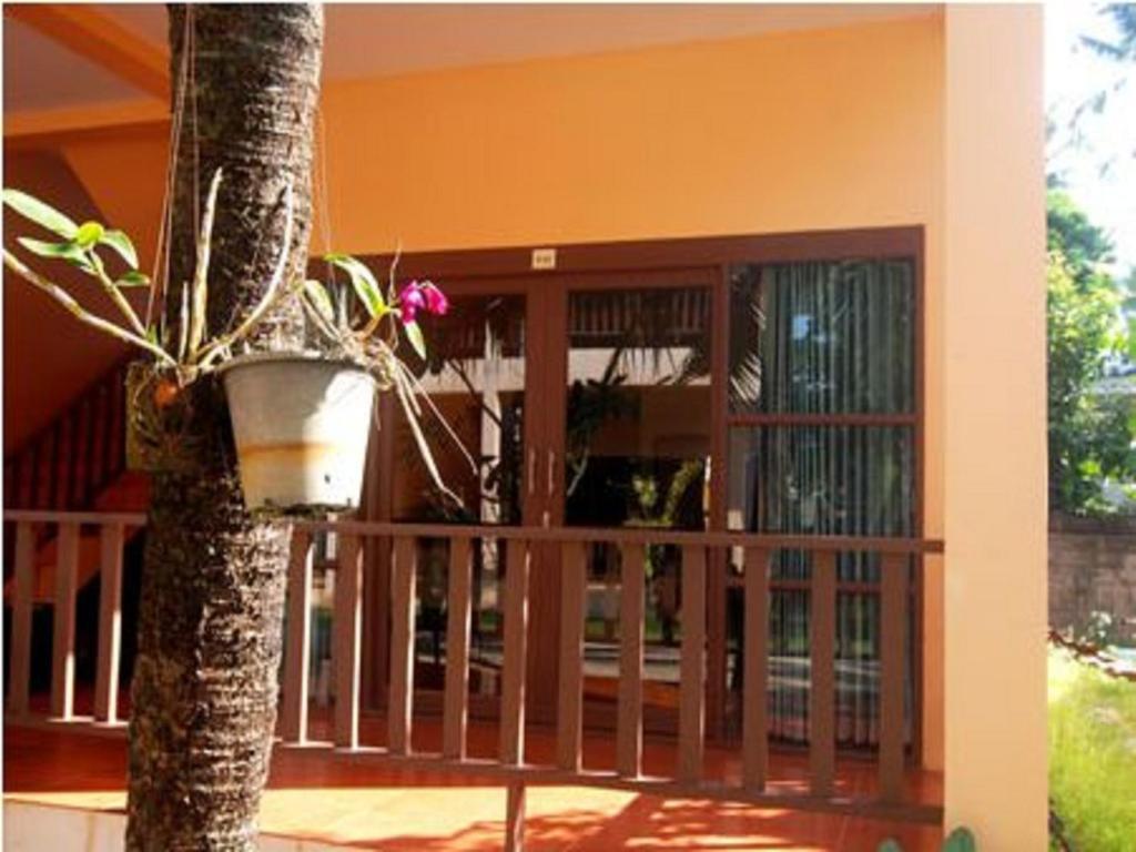 ランタ ビー ガーデン バンガロー Ko Lanta 部屋 写真